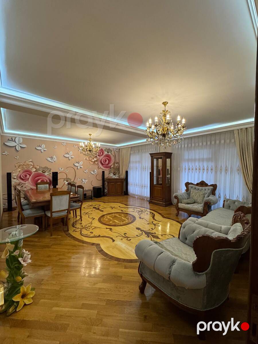 Satılır 5 otaqlı köhnə tikili 120 m² — Mənzil, Bakı (2)