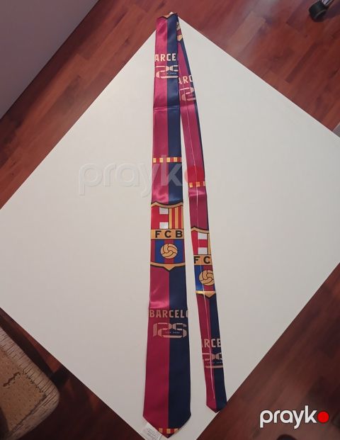 Qalstuk Barcelona — Bakı