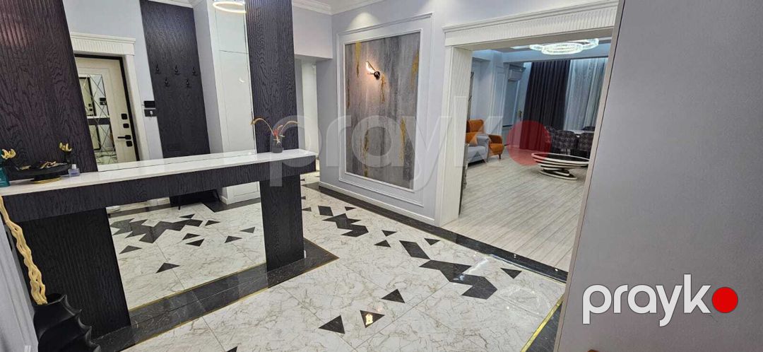 İcarəyə verilir 4 otaqlı yeni tikili 200 m² — Mənzil, Bakı (11)