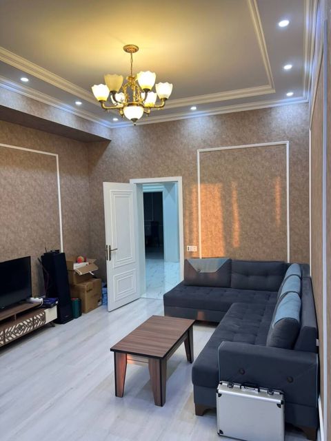 İcarəyə verilir 4 otaqlı yeni tikili 180 m² — Bakı