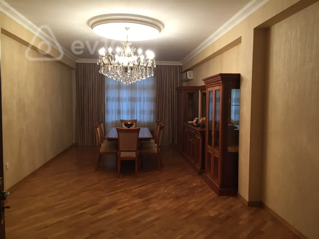 3 otaqlı mənzil, 135 m², Rovsen Ceferov — Mənzil, Bakı (8)