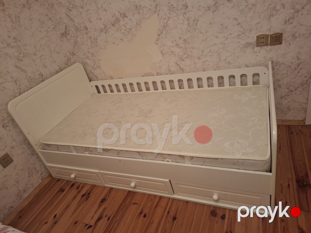 Oğlan və qız üçün, İşlənmiş, Çarpayı, Bazasız, Matras ilə, Siyirməli — Yataqlar, Qobu (4)