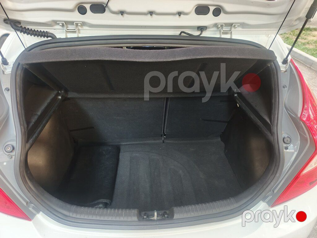 Hyundai Elantra, 1.8 L, 2015 il, 129 680 km 77-UT-750 — Avtomobillər, Bakı (12)