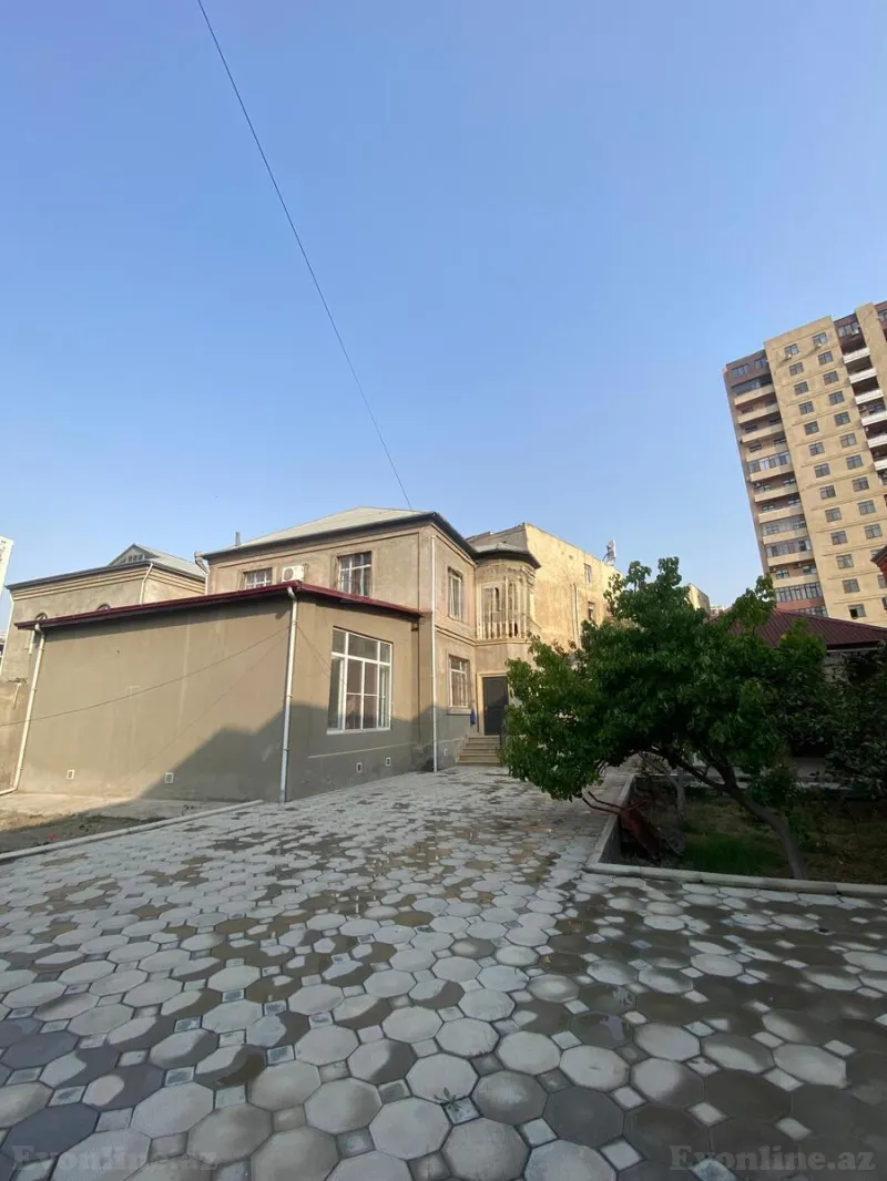 Satılır 6 otaqlı Həyət evi 252 m² Bakı, Xətai r., Həzi Aslanov — Bakı