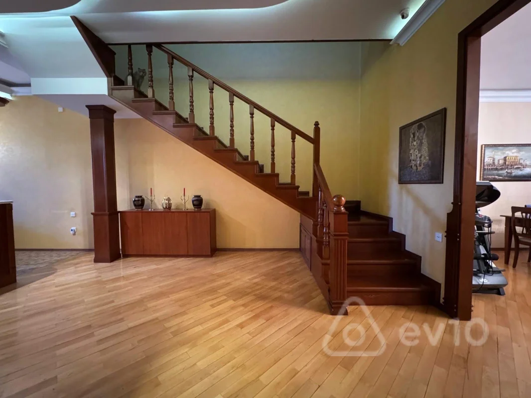 4 otaqlı mənzil, 220 m², Salatın Əsgərova — Mənzil, Bakı (7)