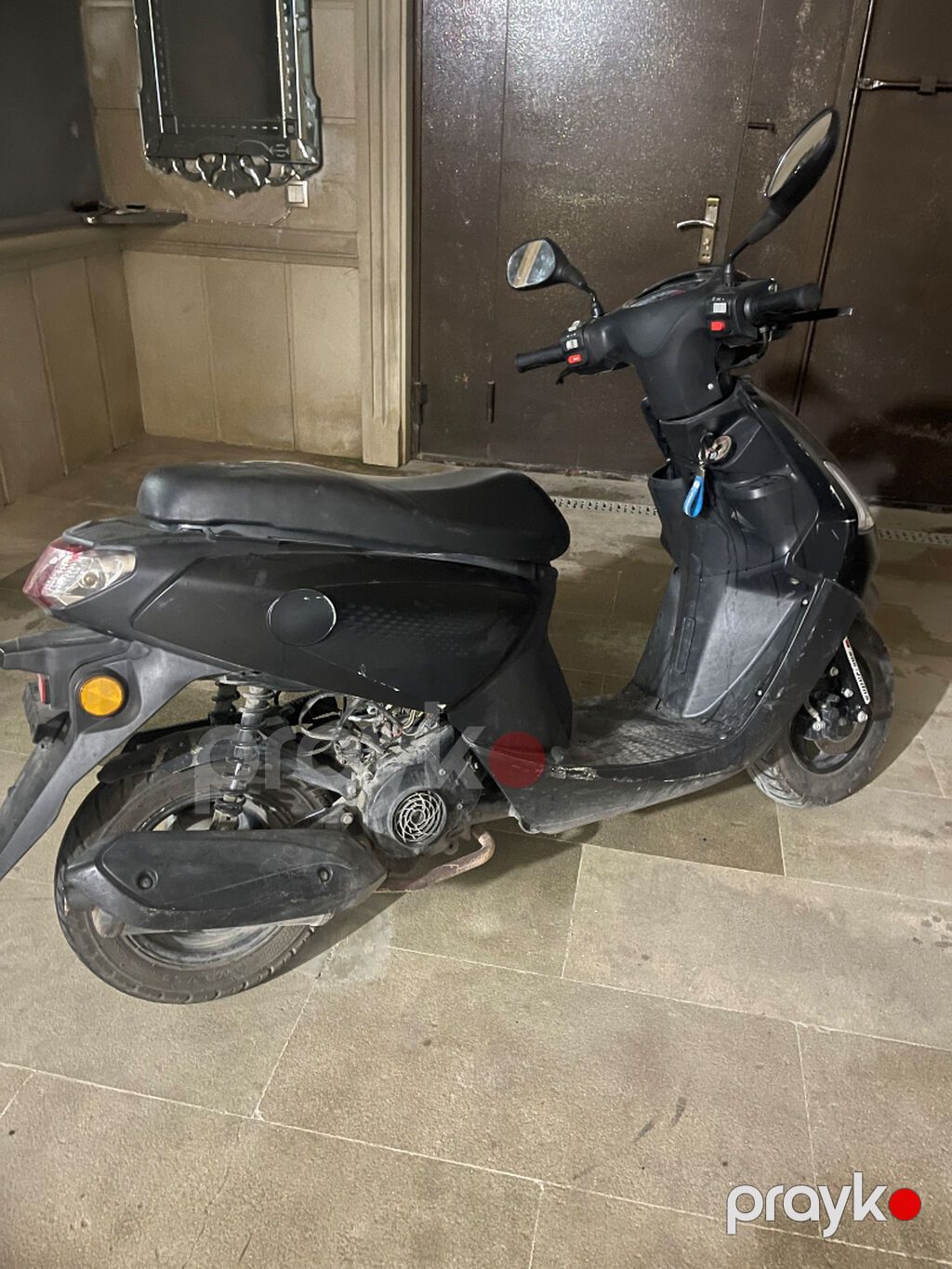 Deməli əziz qardaşlar moped Zigzag 50 cc Nomrəsizdi Moto özümündü Çox — Mopedlər və skuterlər, Bakı (3)