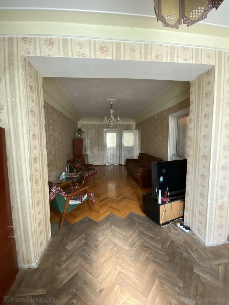 Satılır 3 otaqlı Mənzil Köhnə tikili 60 m² Bakı, Nərimanov r., Nəriman Nərimanov m — Mənzil, Bakı (3)
