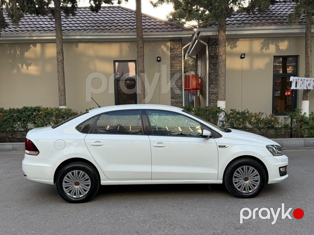 Volkswagen Polo, 1.6 L, 2019 il, 114 000 km — Avtomobillər, Bakı (6)