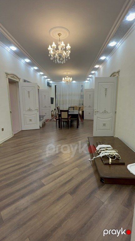 Satılır 8 otaqlı həyət evi/bağ evi 960 m² — Ev, villa, Bakı (3)