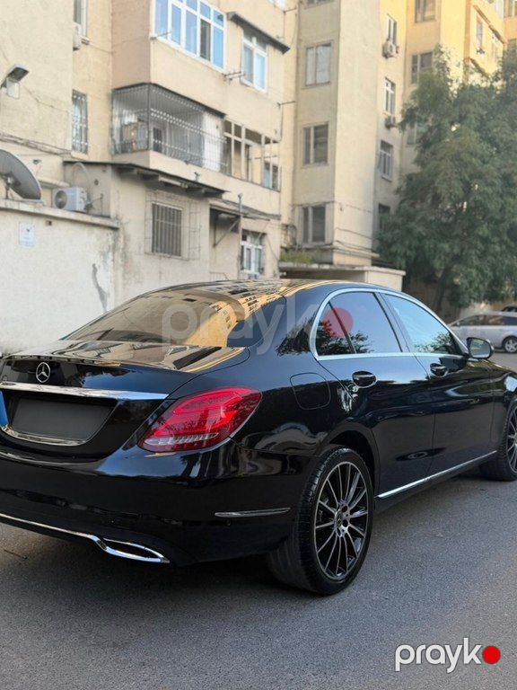 Mercedes C 180, 1.6 L, 2015 il, 268 000 km — Avtomobillər, Bakı (4)