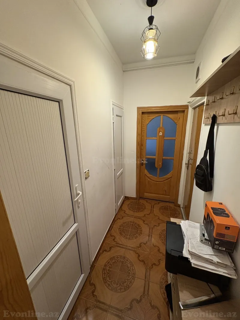 Satılır 2 otaqlı Mənzil Köhnə tikili 42 m² Bakı, Nəsimi r., Memar Əcəmi m — Mənzil, Bakı (7)