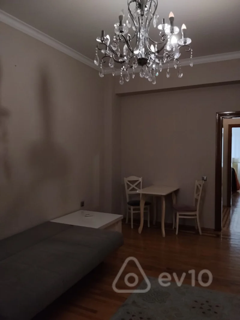 3 otaqlı mənzil, 150 m², Sabit Rəhman — kirayə — Mənzil, Bakı (2)