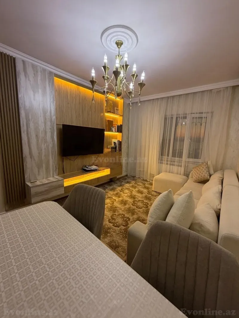 Satılır 3 otaqlı Mənzil Köhnə tikili 65 m² Bakı, Xətai r — Bakı