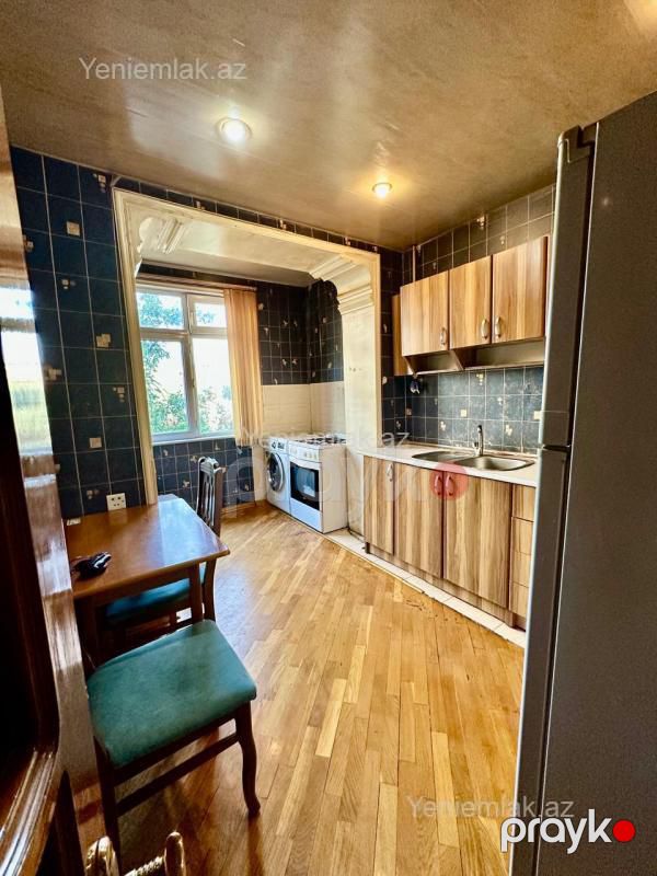 Satılır 2 otaqlı Bina evi menzil (Köhnə tikili), 65 m², Nizami rayonu — Mənzil, Bakı (8)