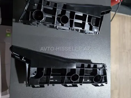 Toyota Prius 2009-2015 ön salaskası — Bakı