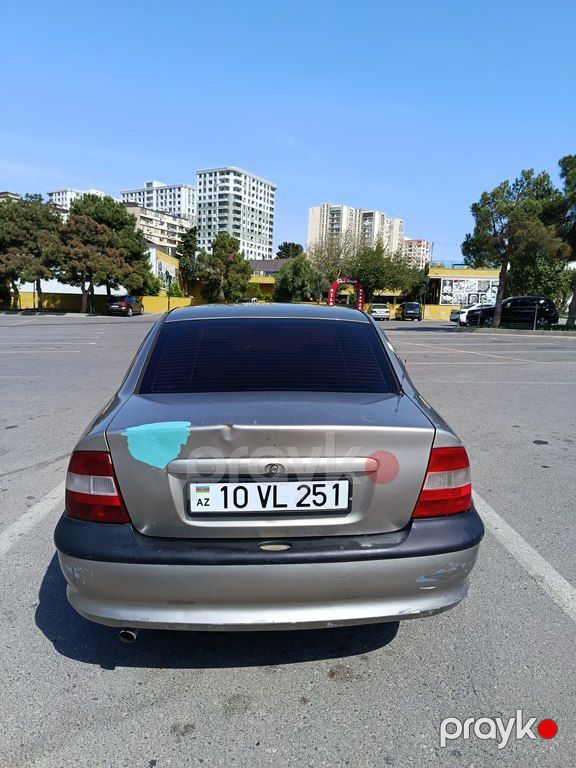 Opel Vectra, 1.8 L, 1996 il, 300 000 km 10-VL-251 — Avtomobillər, Bakı (4)