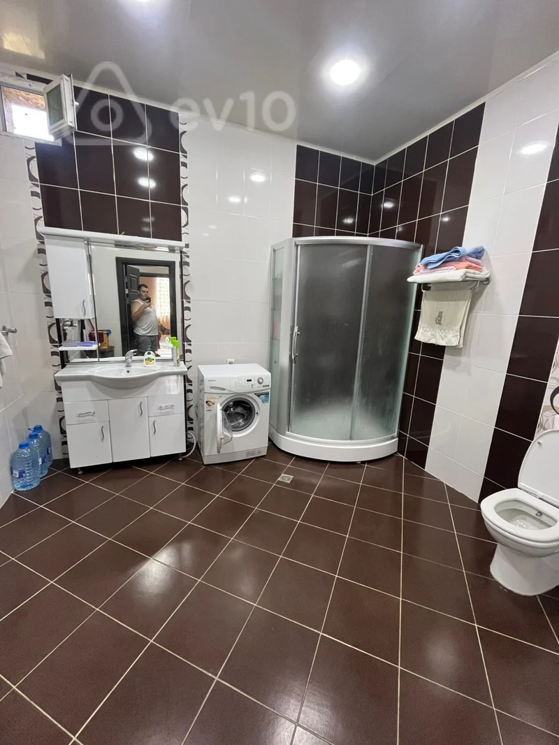 4 otaqlı həyət evi, 285 m², Novxanı Sabit Orucov — Ev, villa, Bakı (9)