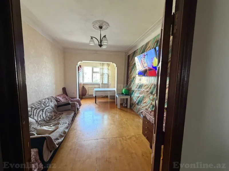 Satılır 2 otaqlı Mənzil Köhnə tikili 65 m² Bakı, Yasamal r., Yeni Yasamal — Mənzil, Bakı (2)
