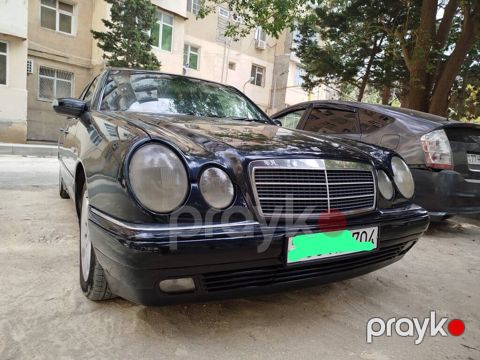 Mercedes E 230, 2.3 L, 1995 il, 588 000 km — Bakı
