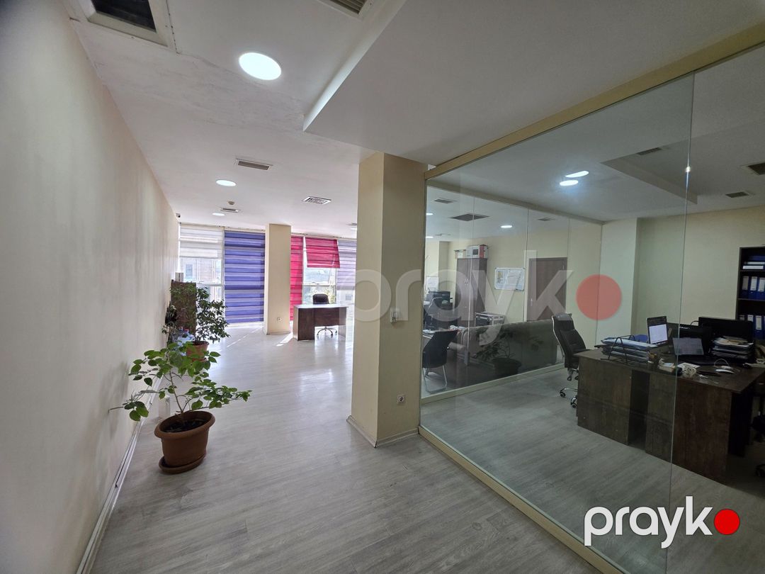 İcarəyə verilir 3 otaqlı ofis 110 m² — Ofis, Bakı (12)