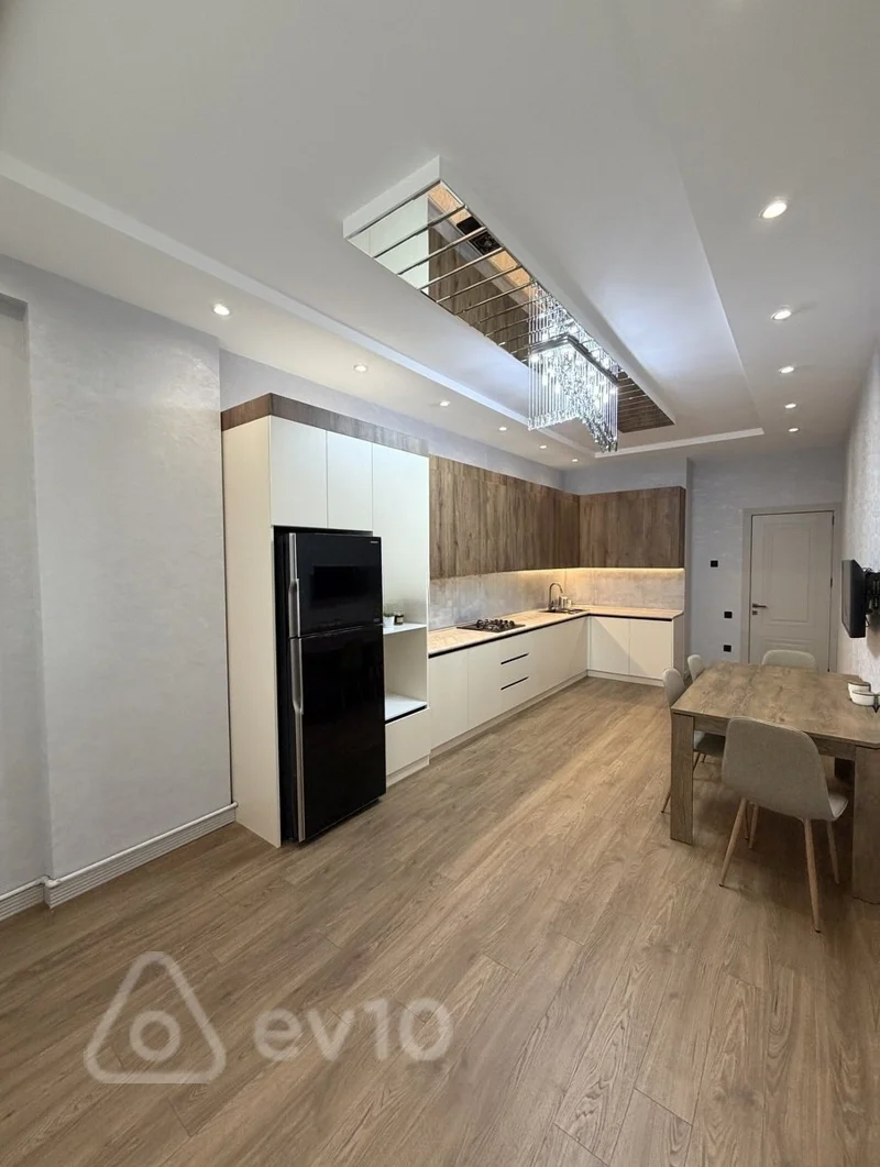 2 otaqlı mənzil, 70 m², Kövkab Safaraliyeva küçəsi — kirayə — Mənzil, Bakı (4)