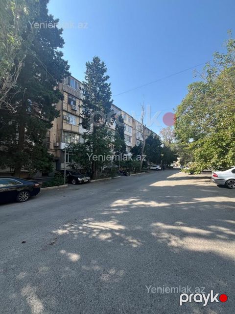Satılır 3 otaqlı Bina evi menzil (Köhnə tikili), 80 m², Xətai rayonu — Bakı