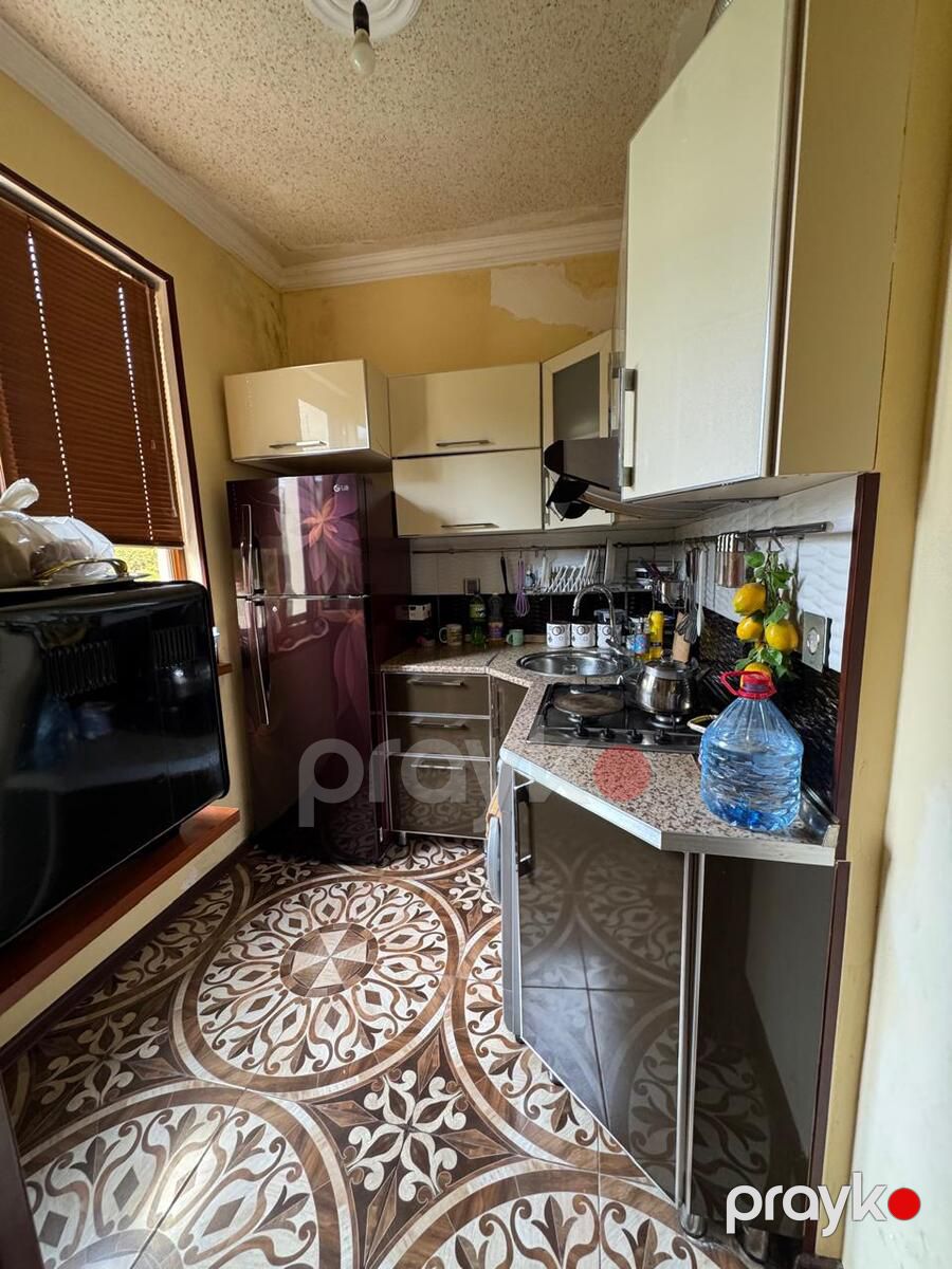 Satılır 2 otaqlı köhnə tikili 52 m² — Mənzil, Bakı (9)