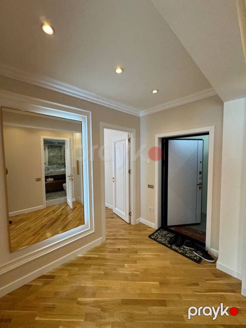 Satılır 2 otaqlı yeni tikili 80 m² — Bakı