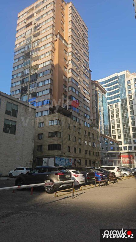 Xətai rayonunda 3 otaqlı Yeni tikili Satılır, 130 m² — Bakı