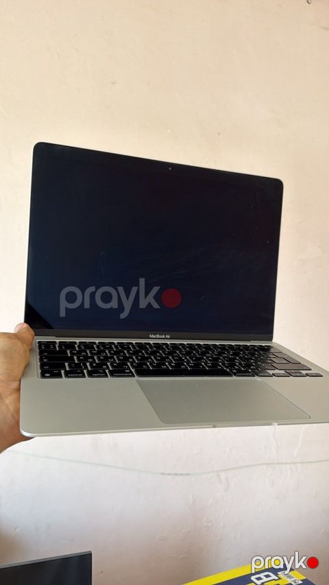 Apple Macbook M1 Air 8/256GB — Bakı
