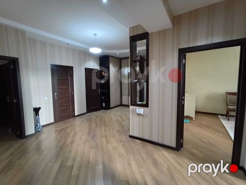 Satılır 4 otaqlı yeni tikili 150 m² — Bakı