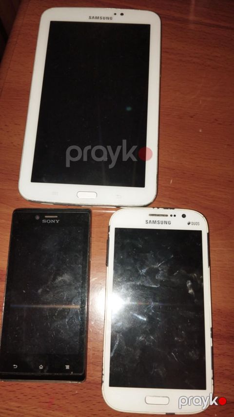 Samsung Galaxy S3 Samsung Galaxy Tab3 Sony Xperia J ST26 İşləyib — Xaçmaz