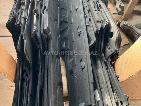 Mercedes W221 döşəmənin qorucusu — Bakı