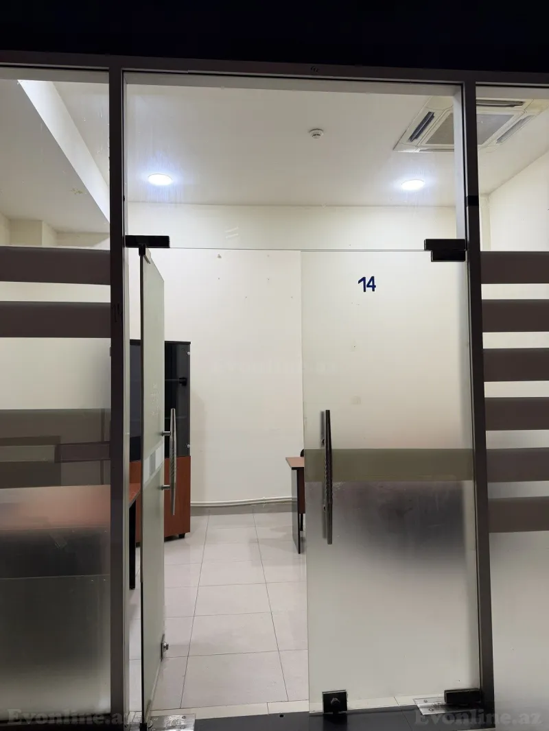 Kirayə verilir Ofis 17 m² Bakı, Nəsimi r., 8 Noyabr m., 3-cü mikrorayon — Ofis, Bakı (4)