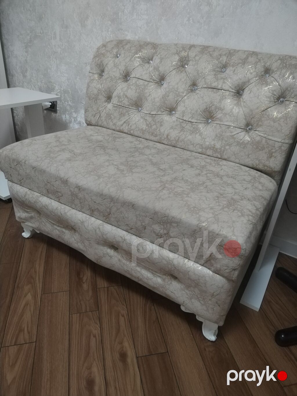 Kompakt, klassik üslublu yumşaq oturacaq (divançik) – altı saxlama — Divanlər, Digah (2)