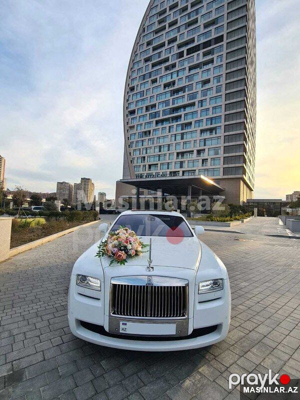 Rolls Royce white rolls royce ghost, 2020 il — Minik avtomobili icarəsi, Bakı (9)