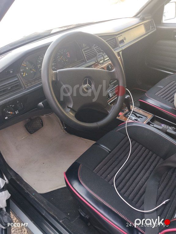 Mercedes 190, 2.0 L, 1992 il, 378 000 km — Avtomobillər, Bakı (4)