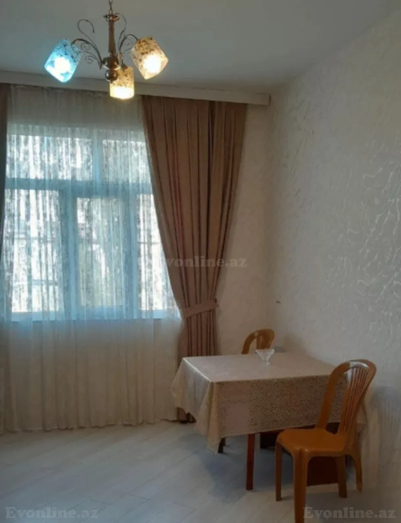 Kirayə verilir 2 otaqlı Həyət evi 40 m² Bakı, Səbail r., Badamdar — Ev, villa, Bakı (3)