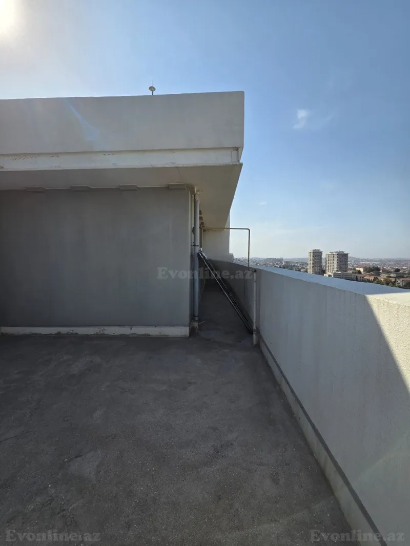 Satılır 2 otaqlı Mənzil Yeni tikili 68 m² Bakı, Binəqədi r., Azadlıq prospekti m., 7-ci mikrorayon — Mənzil, Bakı (8)