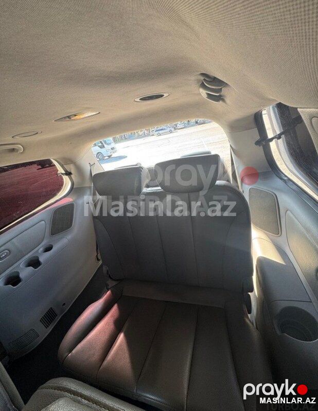 Kia Carnival, 2011 il — Avtomobillər, Bakı (8)