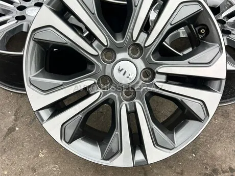 Kia carnival diskləri R18 — Bakı