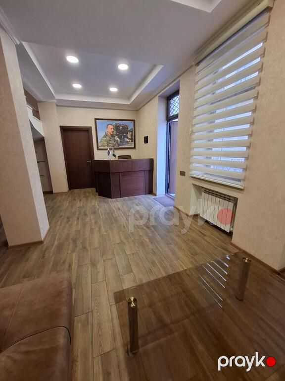Satılır obyekt 380 m² — Əmlak, Bakı (5)
