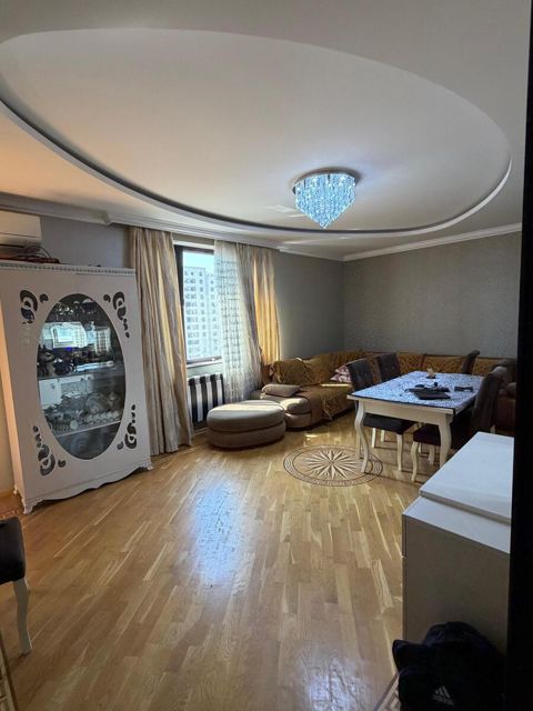 Satılır 4 otaqlı yeni tikili 129 m² — Fərid bəy