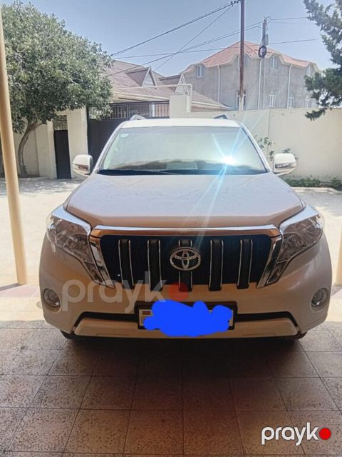Toyota Land Cruiser Prado, 3.0 L, 2017 il, 150 000 km — Bakı