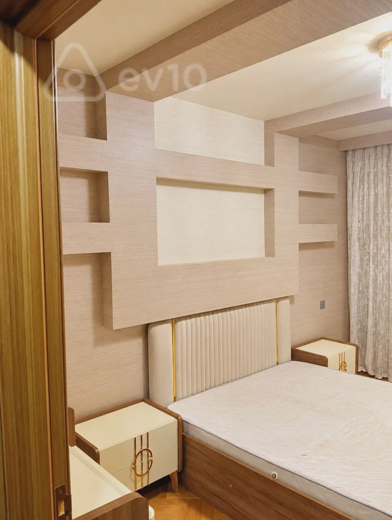 For rent: 2-room apartment (old building), 65 m² — Mənzil, Bakı (4)