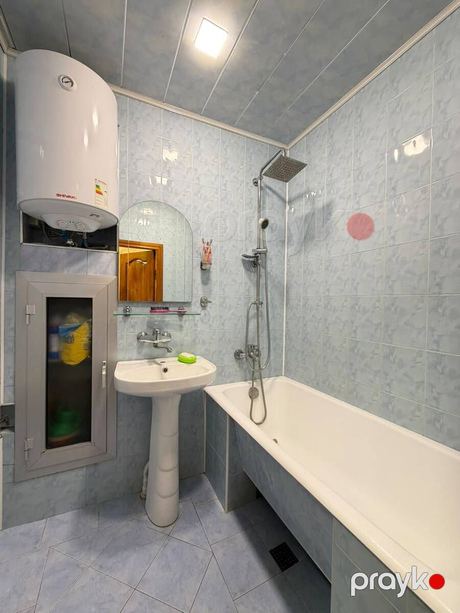 Satılır 4 otaqlı köhnə tikili 100 m² — Mənzil, Bakı (6)