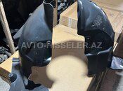 Mercedes W117 ön qanadaltlığı — Bakı