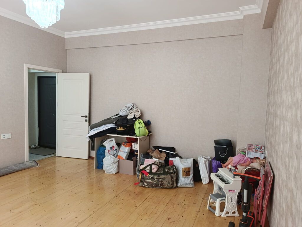 For sale: 2-room apartment (new building), 60 m² — Mənzil, Bakı (2)