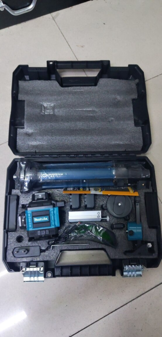 Lazer səviyyəölçən Makita 4D yaşıl xətt — Bakı