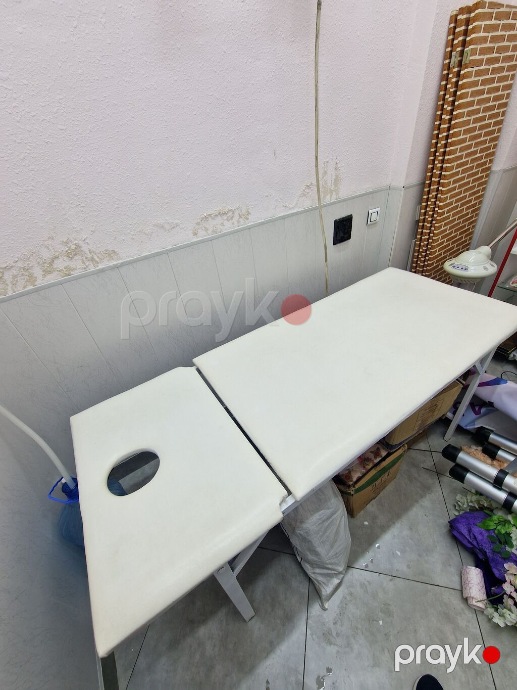 Masaj/Kosmetologiya masası - Rəng: ağ - Üstlük: yumşaq süngər və — Salon mebeli, Bakı (3)
